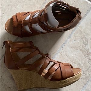 Brown American Eagle Wedges